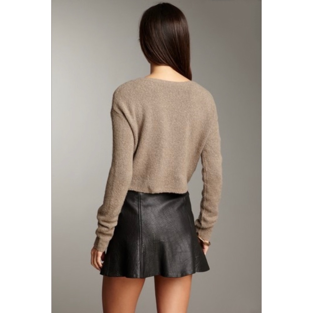 NWOT BCBGMaxAzria Ida Cropped Sweater - Picture 2 of 8